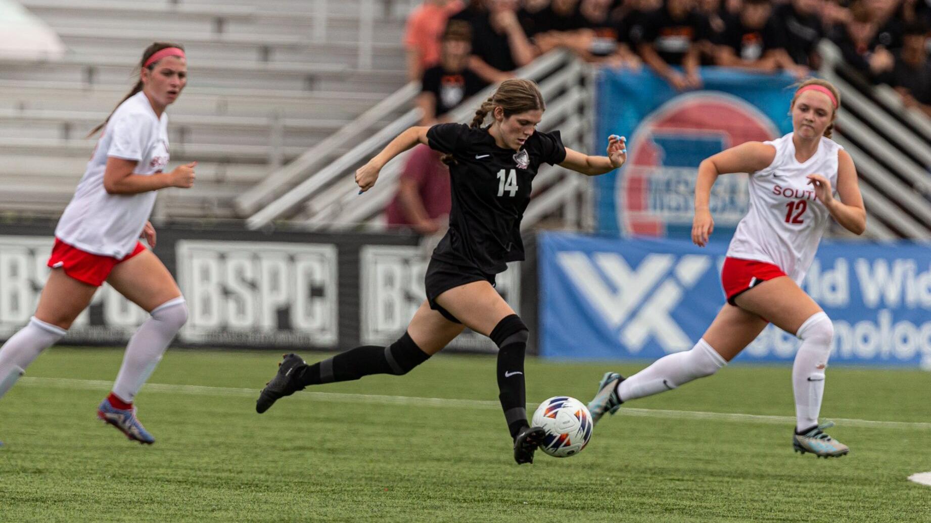 Summit blanks 3-time defending state champ Fort Zumwalt South to reach Class 3 title match